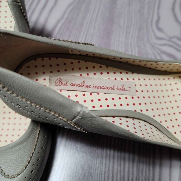 But Another innocent tale Heels - Picture 5 of 8